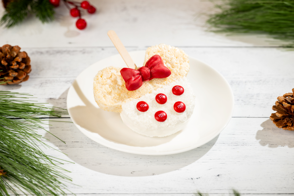 Minnie Holiday Cereal Treat with M&M’S at Walt Disney World Resort